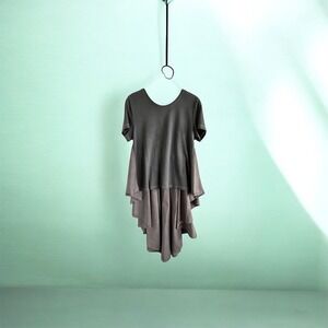 CQ by CQ Women's Gray Asymmetrical Tunic Top Size S Short Sleeve